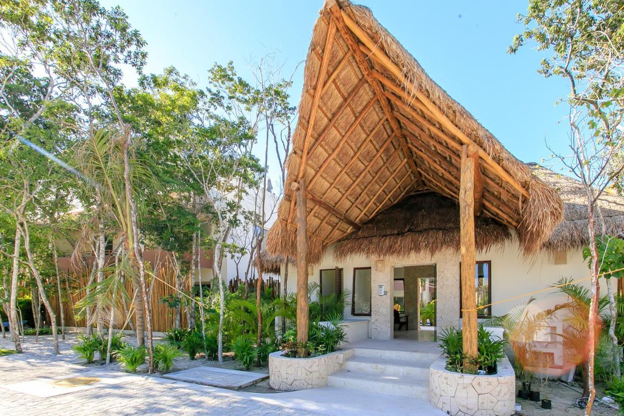 Condo Complex With An Alluring Pool & Tropical Vibes By Stella Rentals! Tulum Extérieur photo