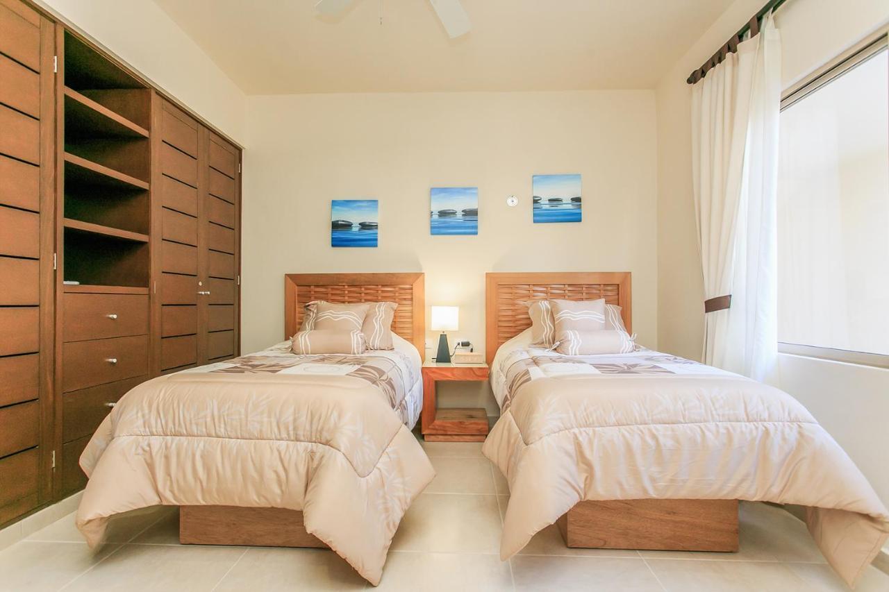 Condo Complex With An Alluring Pool & Tropical Vibes By Stella Rentals! Tulum Extérieur photo