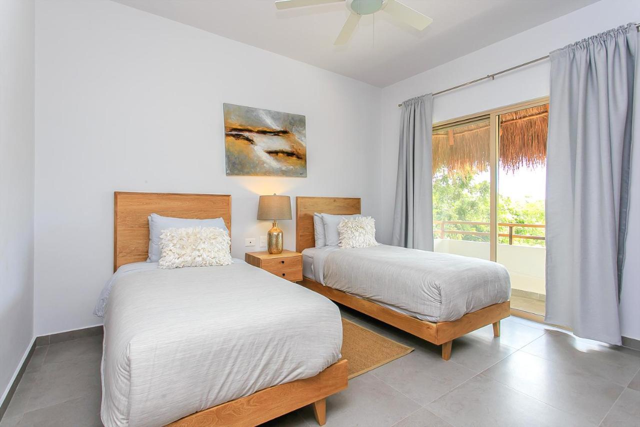 Condo Complex With An Alluring Pool & Tropical Vibes By Stella Rentals! Tulum Extérieur photo